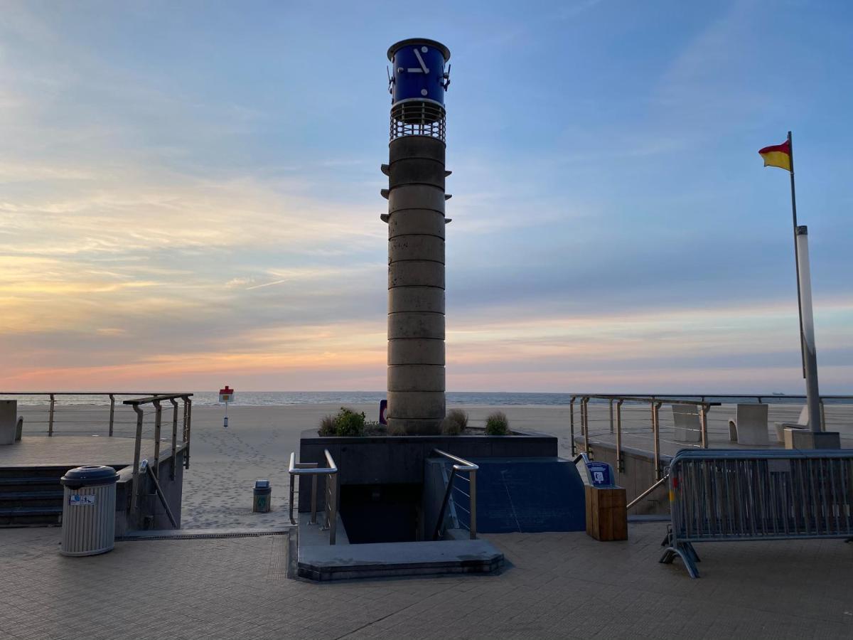 Studio Direct Aan Het Hoofdstrand Van Oostende - Naast Casino Lejlighed Eksteriør billede